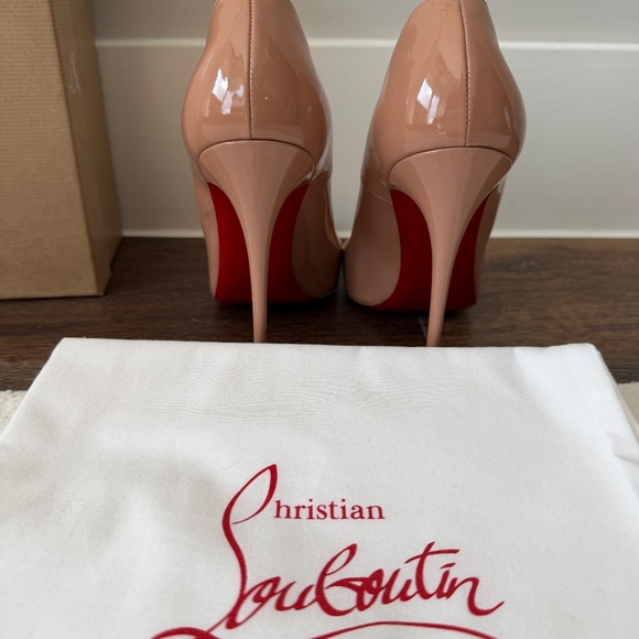 Christian Louboutin So Kate Beige Patent 120 Heels - Picture 8 of 9